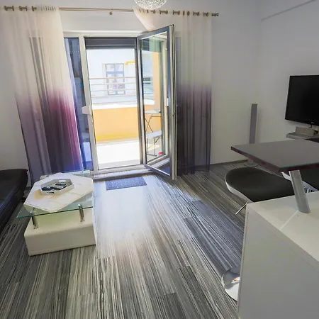 Mareea Apartament アパート *